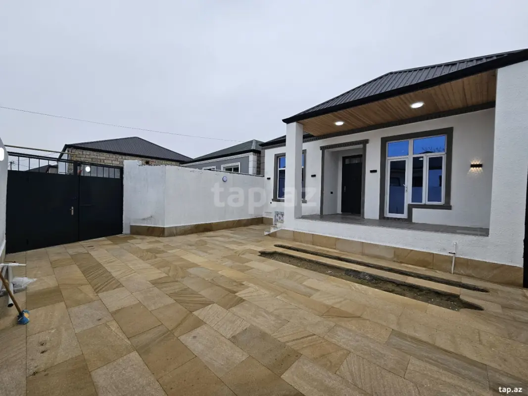Satılır 4 otaqlı həyət evi 120 m²