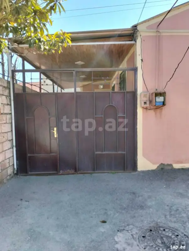 Satılır 2 otaqlı həyət evi 62 m²