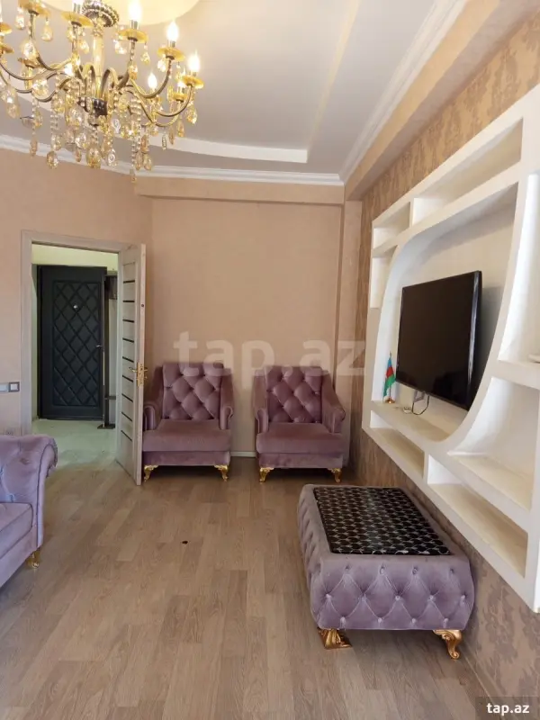 Kirayə verilir 2 otaqlı yeni tikili 59 m²