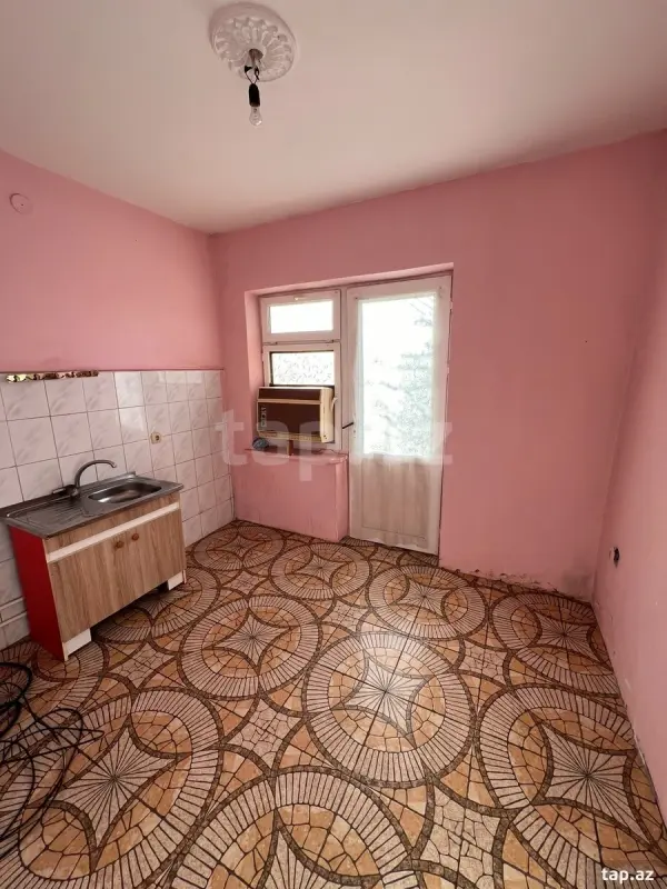 Kirayə verilir 1 otaqlı yeni tikili 37 m²
