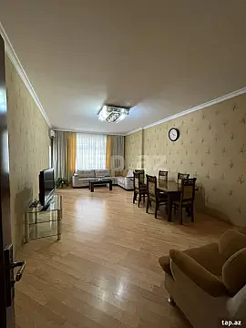Kirayə verilir 3 otaqlı yeni tikili 140 m² — Bakı 3 otaq 140.00 m²