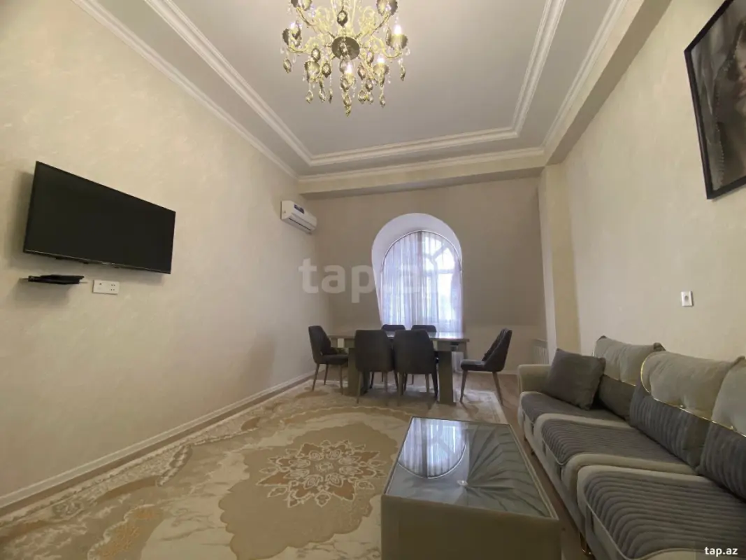 Satılır 2 otaqlı yeni tikili 76 m²