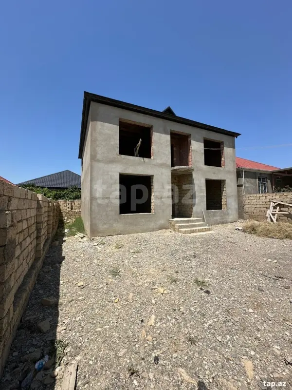 Satılır 7 otaqlı həyət evi 160 m²