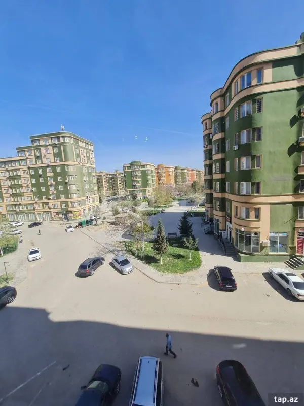 Satılır 3 otaqlı yeni tikili 115 m²