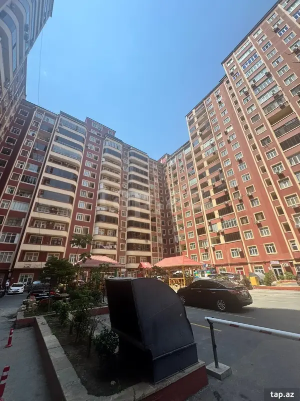 Kirayə verilir 2 otaqlı yeni tikili 68 m²
