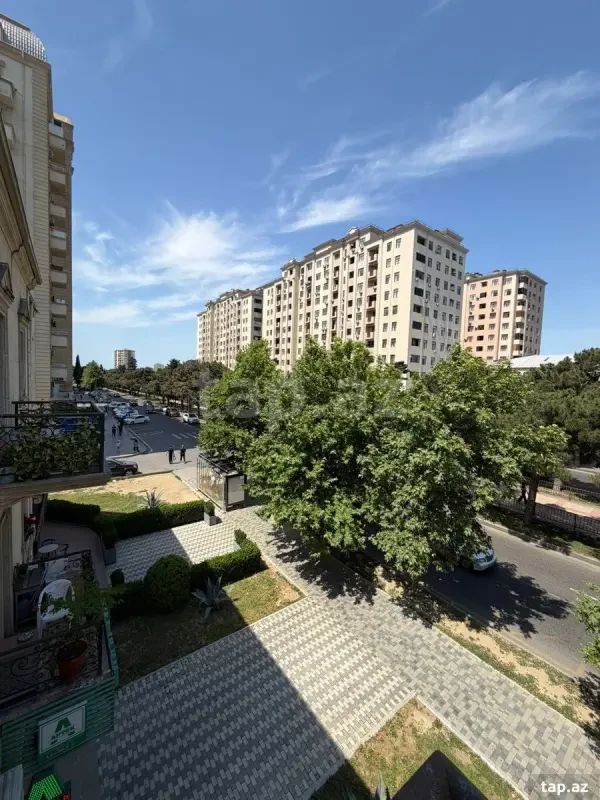 Satılır 3 otaqlı mənzil 65 m²