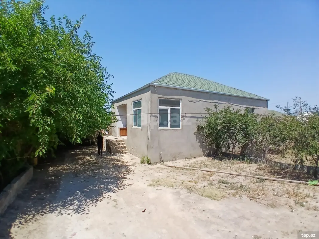 Satılır 3 otaqlı həyət evi 90 m²