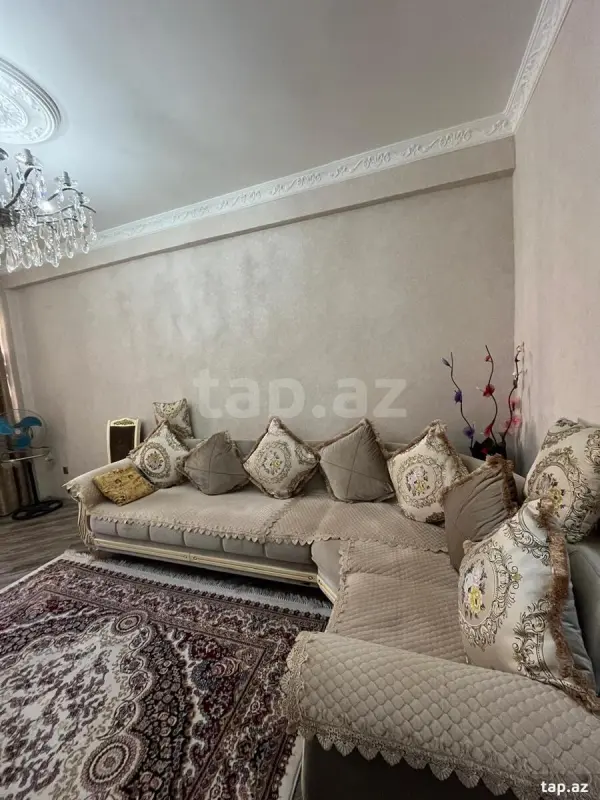 Satılır 2 otaqlı yeni tikili 70 m²