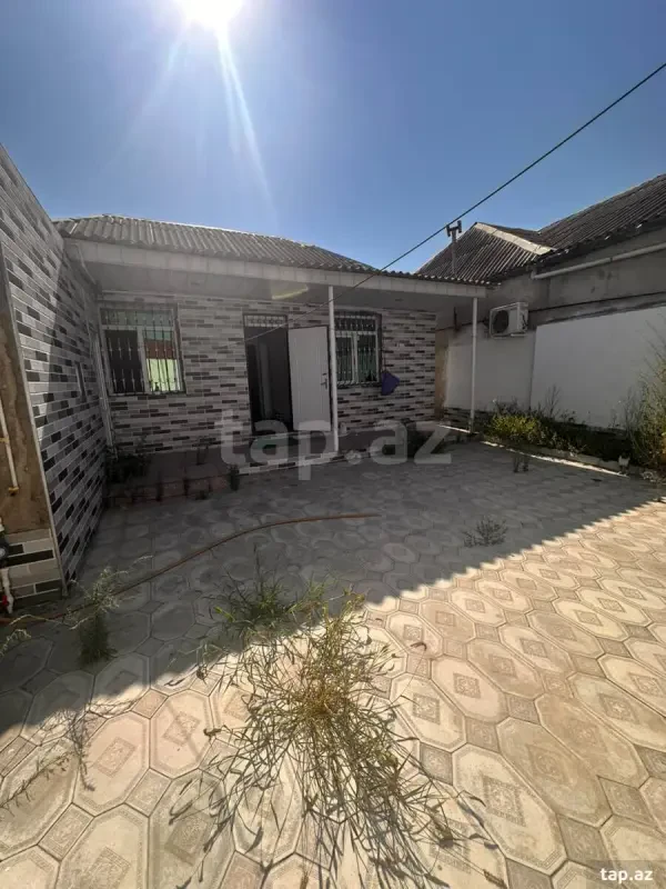 Satılır 3 otaqlı həyət evi 60 m²