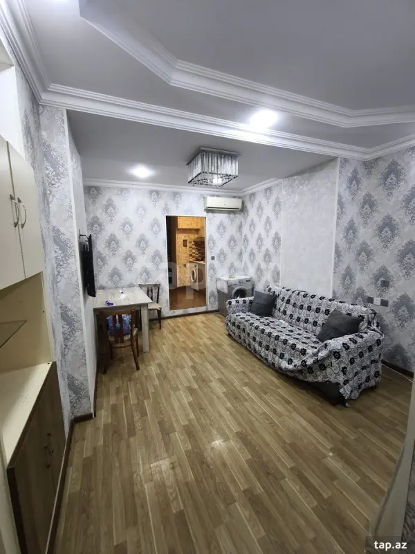 Kirayə verilir 2 otaqlı mənzil 40 m²