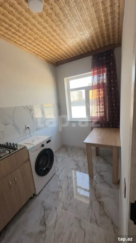 Kirayə verilir 2 otaqlı həyət evi 42 m²