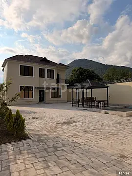 Kirayə verilir 3 otaqlı həyət evi 200 m² — Qəbələ 3 otaq 200.00 m²