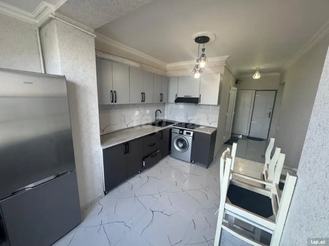 Kirayə verilir 2 otaqlı mənzil 56 m²