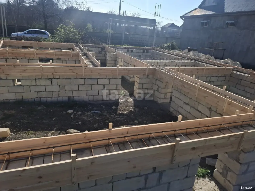 Satılır 4 otaqlı həyət evi 124.5 m²