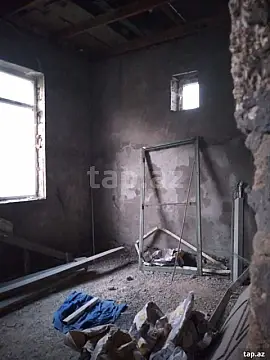 Satılır 3 otaqlı həyət evi 100 m² — Bakı 3 otaq 100.00 m²