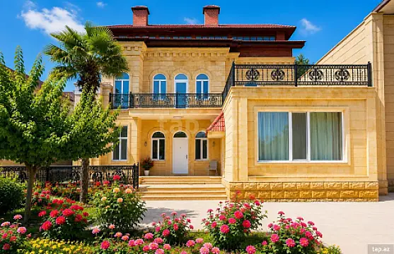 Satılır 6 otaqlı həyət evi 550 m² — Bakı 6 otaq 550.00 m²