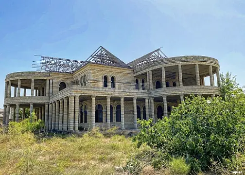 Satılır 11 otaqlı həyət evi 609 m² — Bakı, Novxanı 11 otaq 609.00 m²