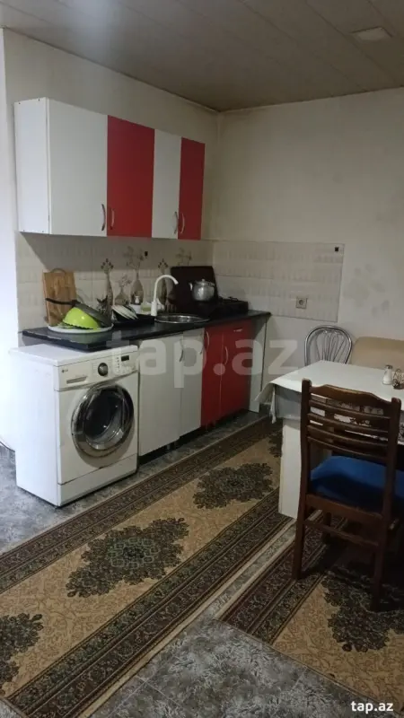 Kirayə verilir 2 otaqlı yeni tikili 70 m²