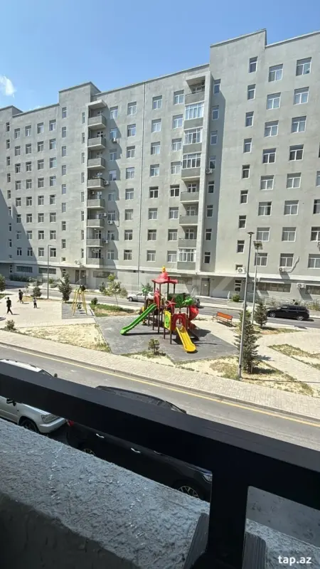 Satılır 4 otaqlı yeni tikili 100 m²