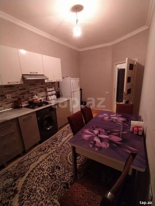 Kirayə verilir 2 otaqlı yeni tikili 62 m²