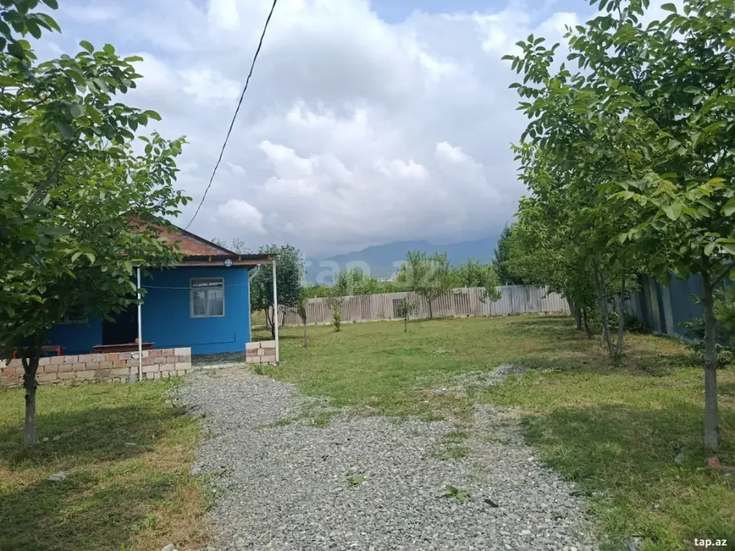 Kirayə verilir 3 otaqlı həyət evi 80 m²