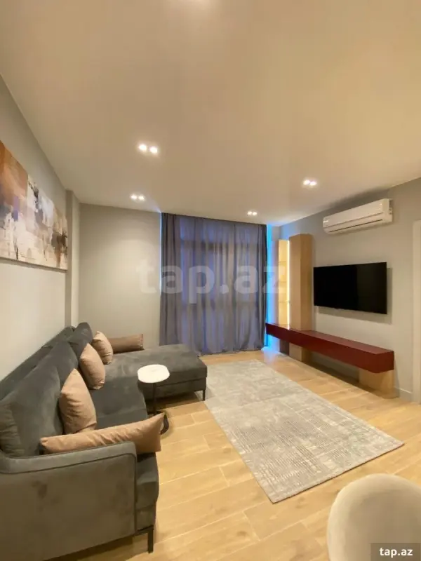 Kirayə verilir 2 otaqlı yeni tikili 100 m²