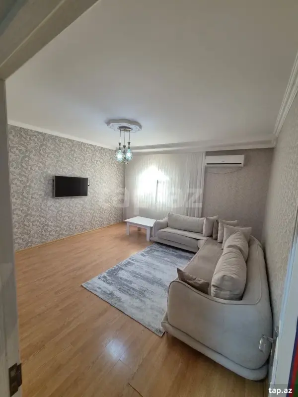 Satılır 3 otaqlı yeni tikili 75 m²
