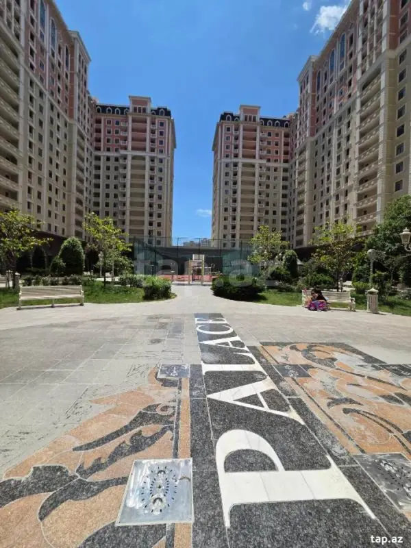 Satılır 2 otaqlı yeni tikili 68 m²