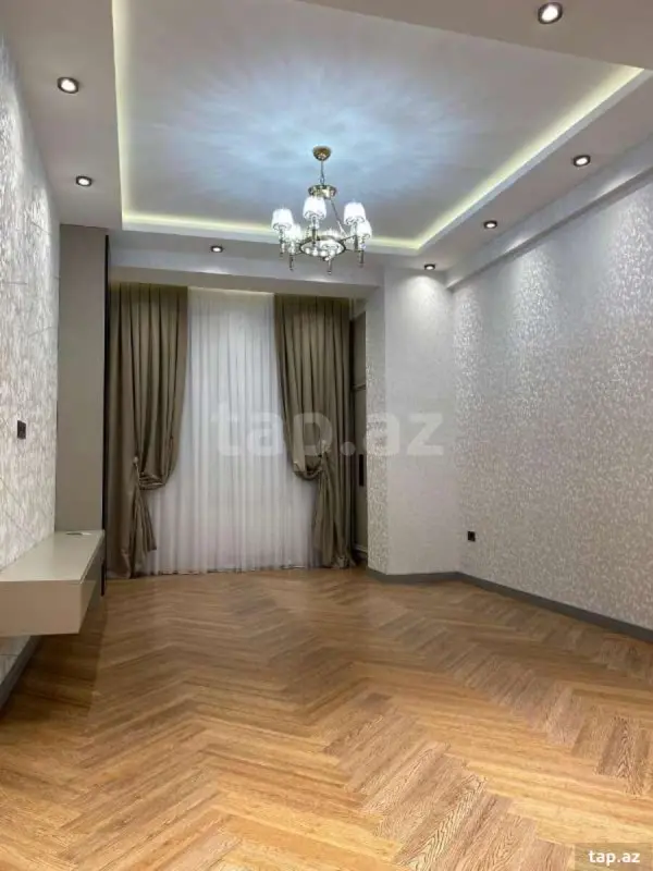 Satılır 2 otaqlı yeni tikili 68 m²