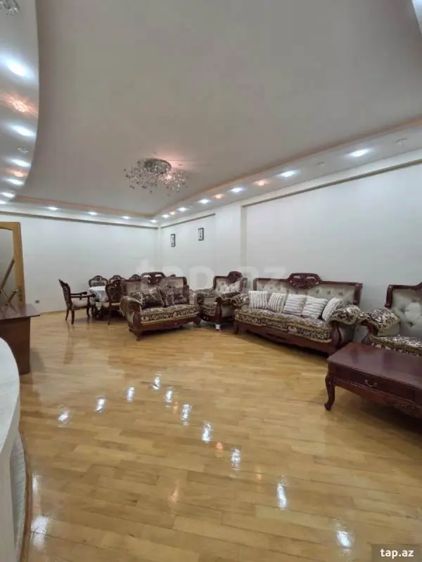 Satılır 4 otaqlı yeni tikili 221 m²