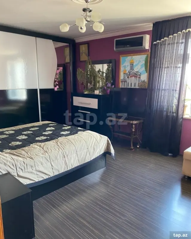 Satılır 4 otaqlı mənzil 100 m²