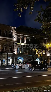 Satılır 4 otaqlı mənzil 130 m² — Bakı, İçərişəhər 4 otaq 130.00 m²