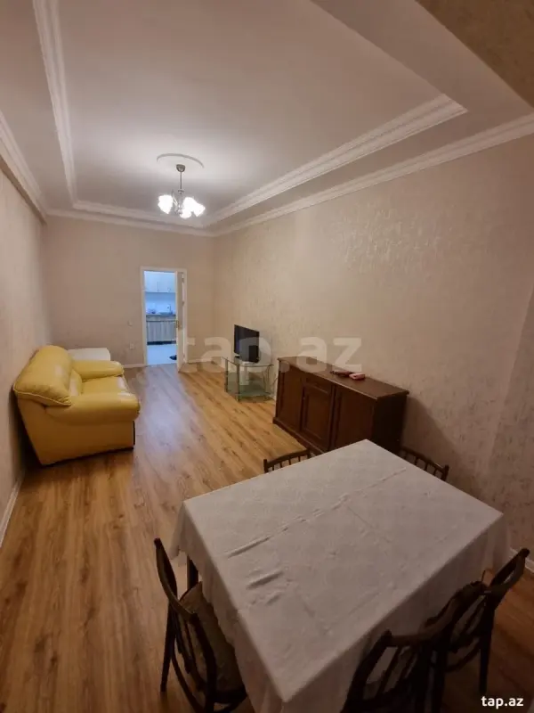 Satılır 2 otaqlı yeni tikili 70 m²