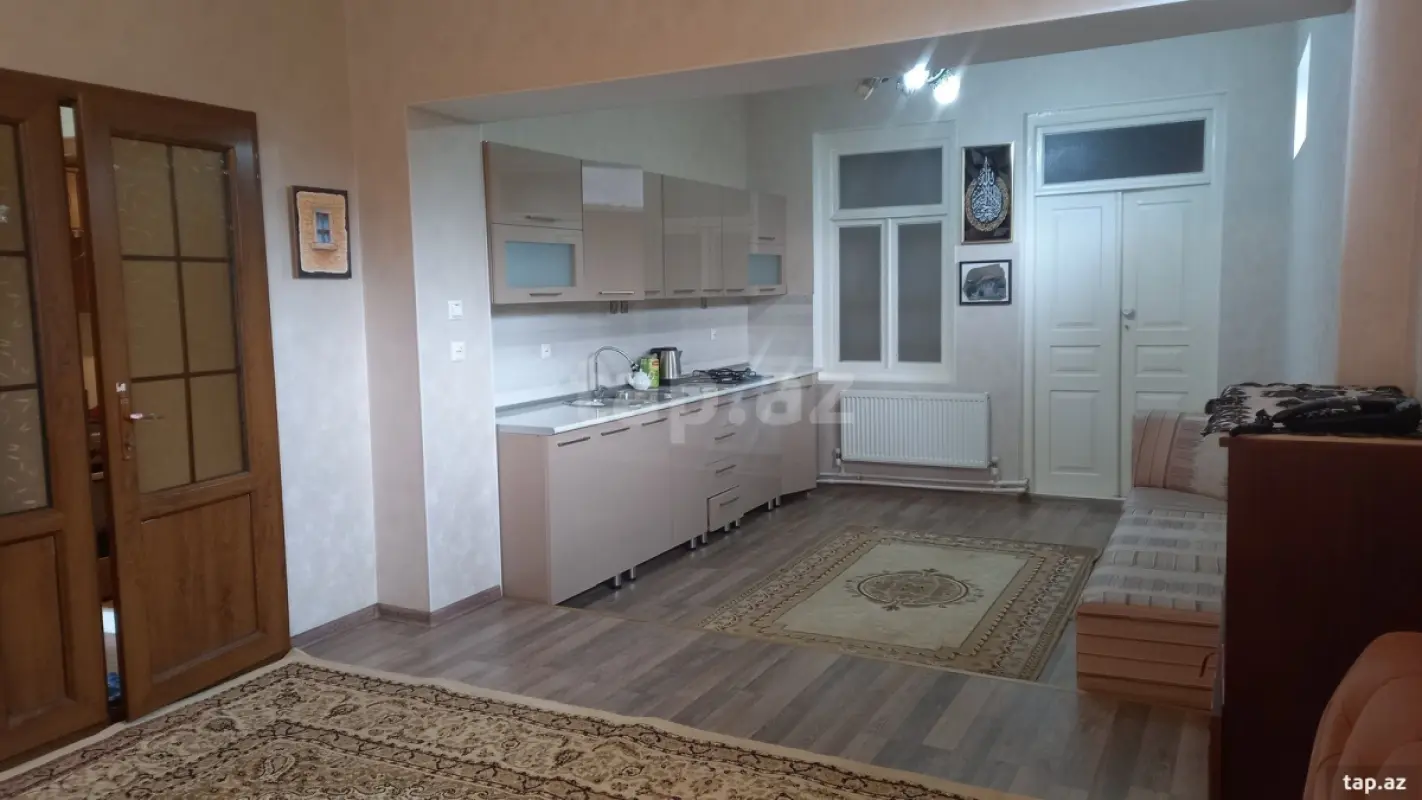 Kirayə verilir 5 otaqlı həyət evi 70 m²