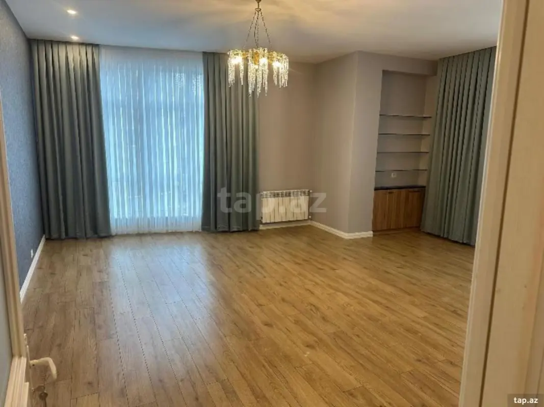 Satılır 4 otaqlı yeni tikili 171 m²