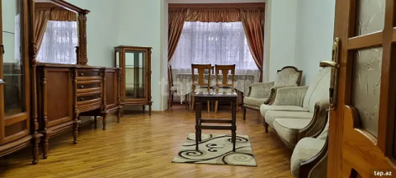 Kirayə verilir 3 otaqlı mənzil 80 m² — Bakı, Nərimanov 3 otaq 80.00 m²