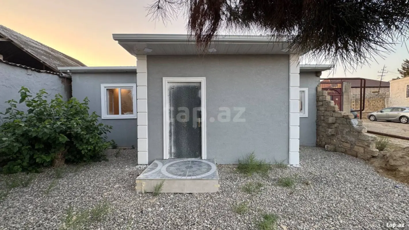Satılır 2 otaqlı həyət evi 55 m²