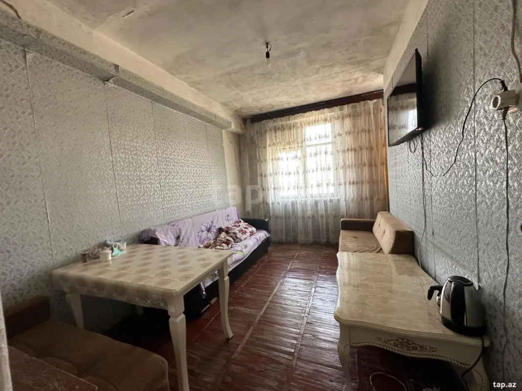 Satılır 2 otaqlı mənzil 42 m²