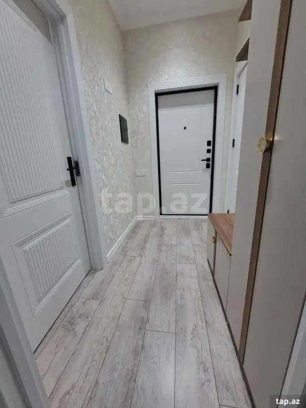 Kirayə verilir 3 otaqlı yeni tikili 70 m²
