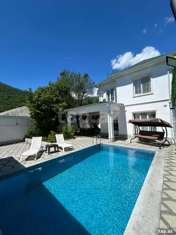 Kirayə verilir 6 otaqlı həyət evi 220 m²