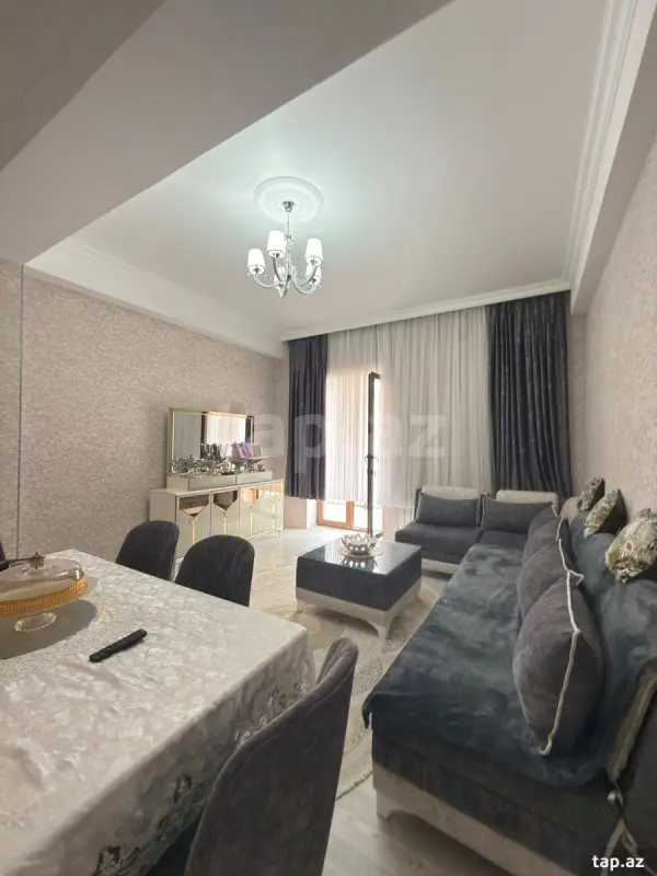 Kirayə verilir 2 otaqlı yeni tikili 100 m²