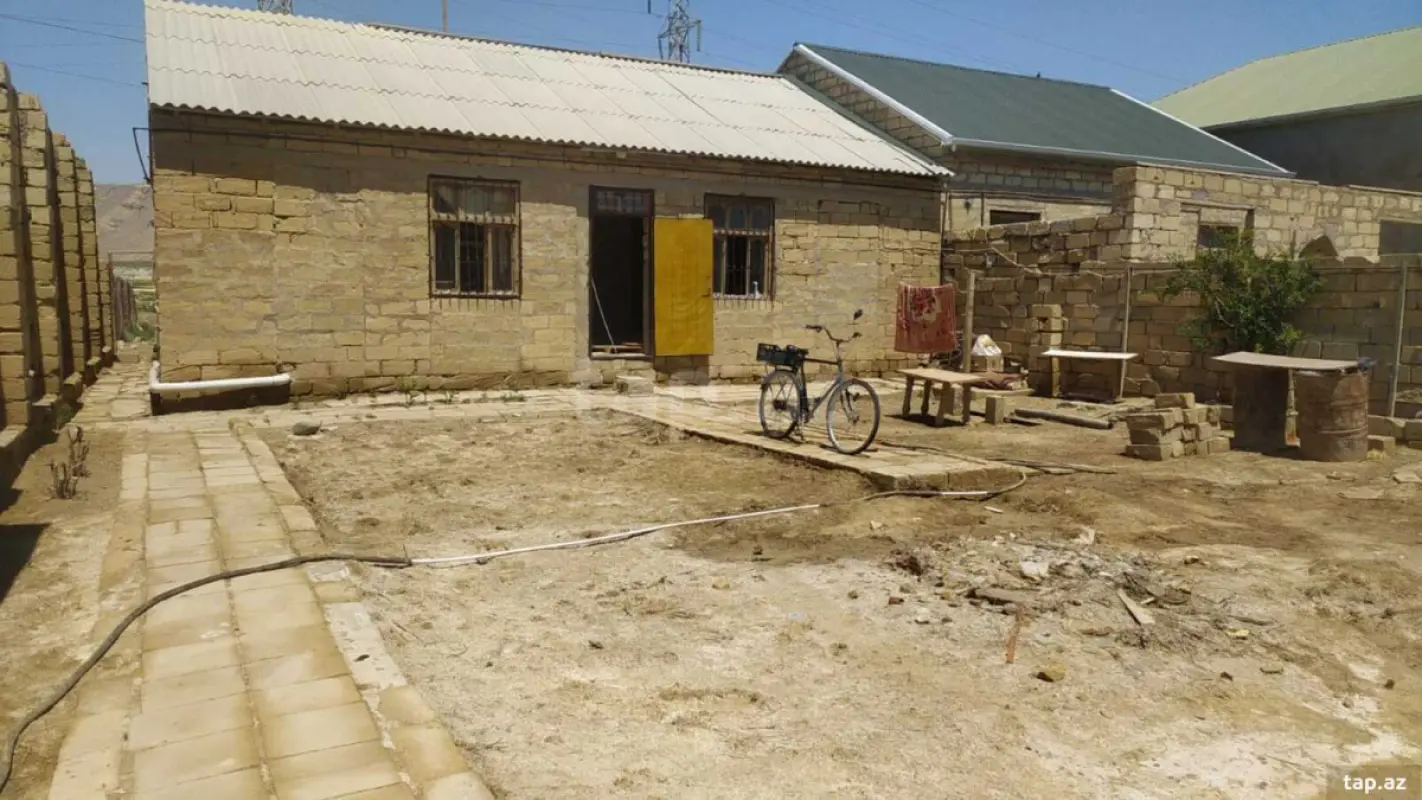 Satılır 3 otaqlı həyət evi 50 m²