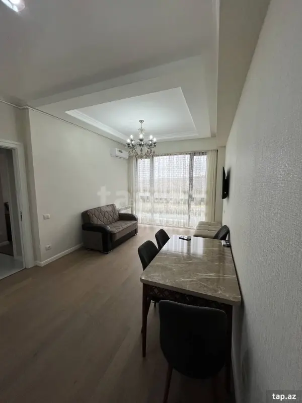 Kirayə verilir 2 otaqlı yeni tikili 50 m²