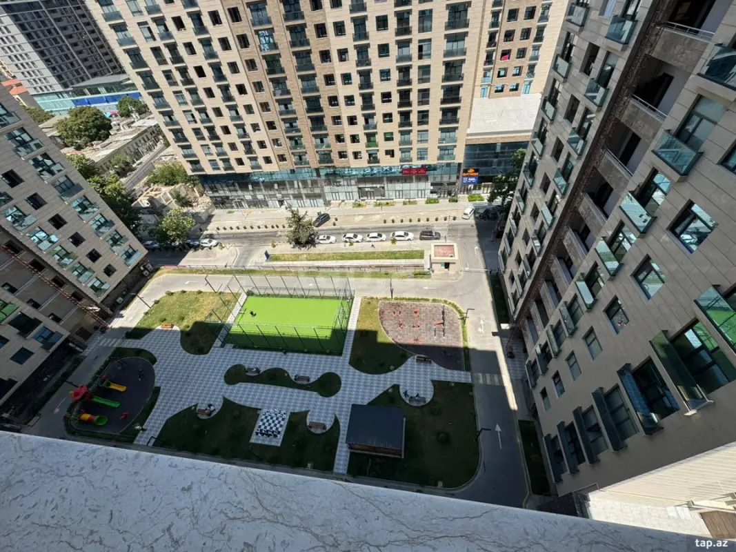 Kirayə verilir 2 otaqlı yeni tikili 65 m²