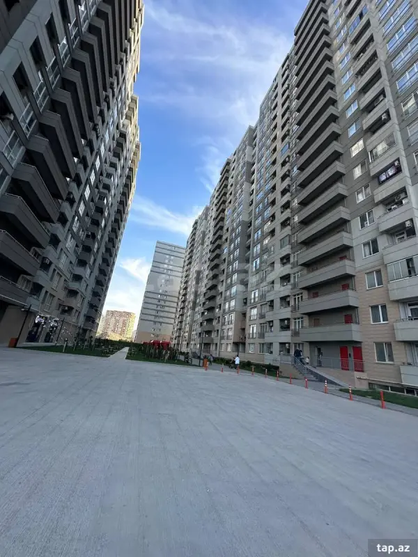 Satılır 2 otaqlı yeni tikili 50 m²