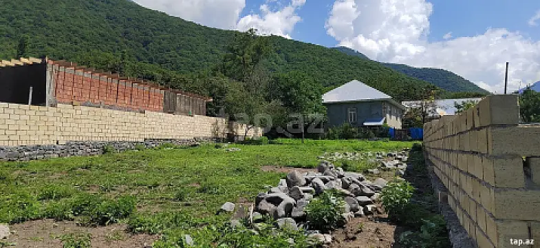 Satılır torpaq sahəsi — Qax