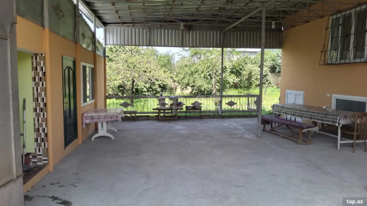 Kirayə verilir 3 otaqlı həyət evi 100 m²