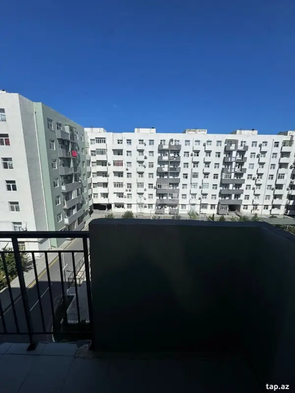 Satılır 3 otaqlı yeni tikili 73 m²