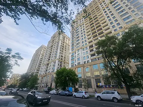 Satılır 3 otaqlı yeni tikili 136 m² — Bakı, Yasamal 3 otaq 136.00 m²
