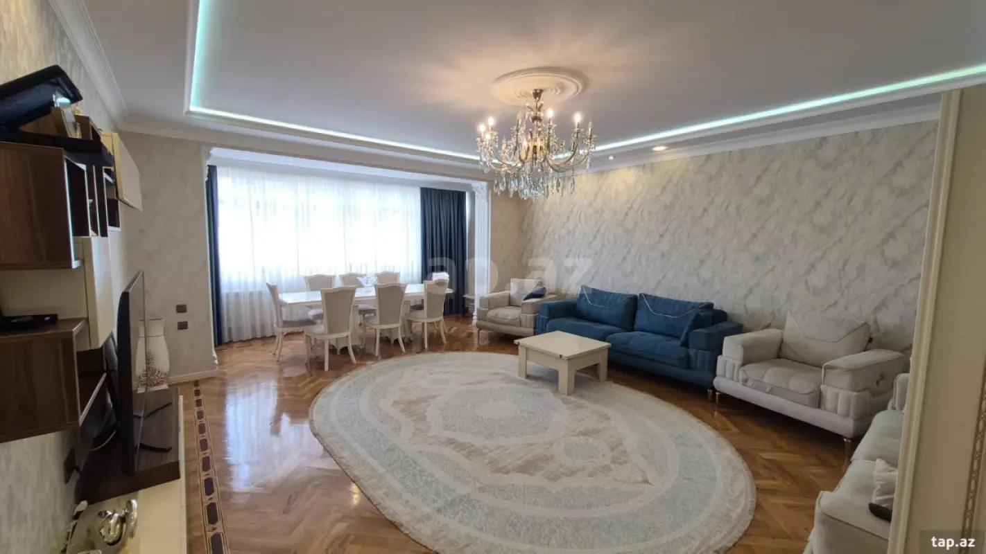 Satılır 3 otaqlı yeni tikili 176 m²